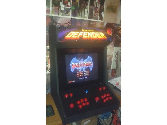 PoulaTo: custom arcade cabinet